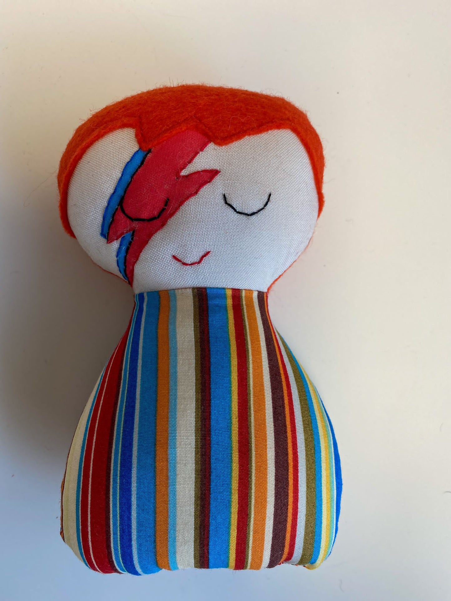 Little People Big Dreams, David Bowie, Book & Doll Gift Set, Children’s book, hardback book, David Bowie Book, David Bowie Doll, Little People Big Dreams Stockist, children’s gift, midlands kids store, Nottinghamshire independent children’s store 