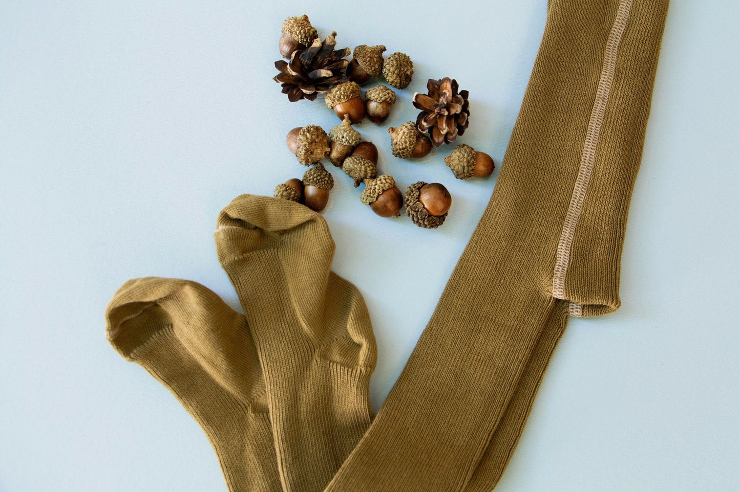 Silly silas acorn brown tights, retro tights with braces footed tights with braces, silly silas, silly silas stockist, silly silas stockist nottingham, kids tights, kids shop, modern kids shop nottingham