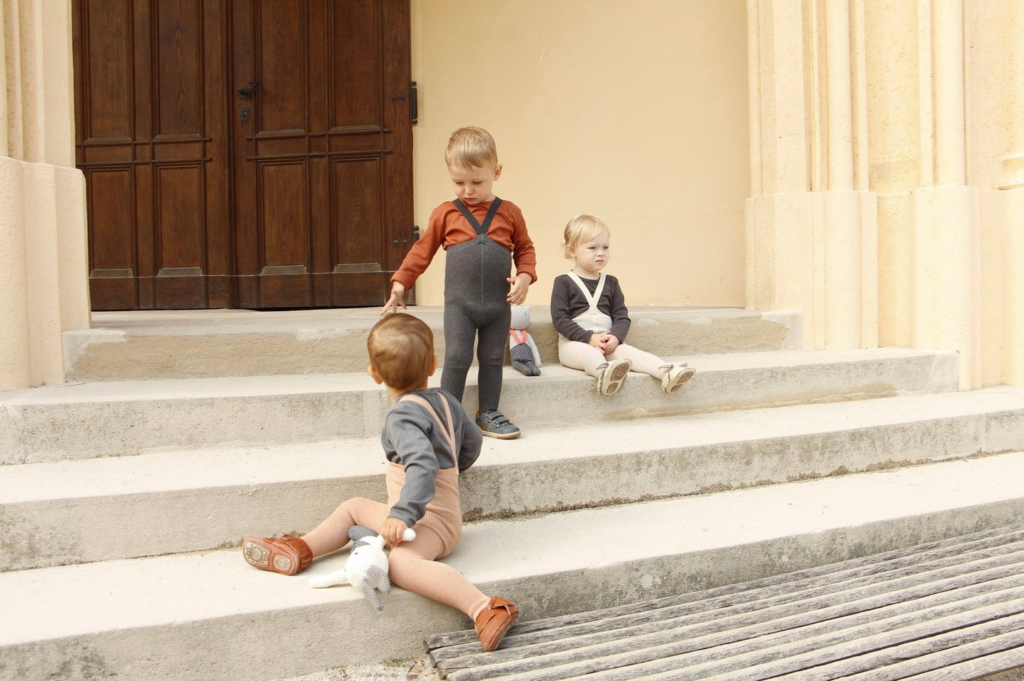 The Silly Silas retro ribbed tights with braces will keep pace with even the most active babies and toddlers.