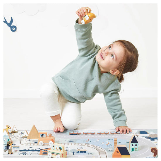 Mountain Wallet Activity Play Mat | Janod
