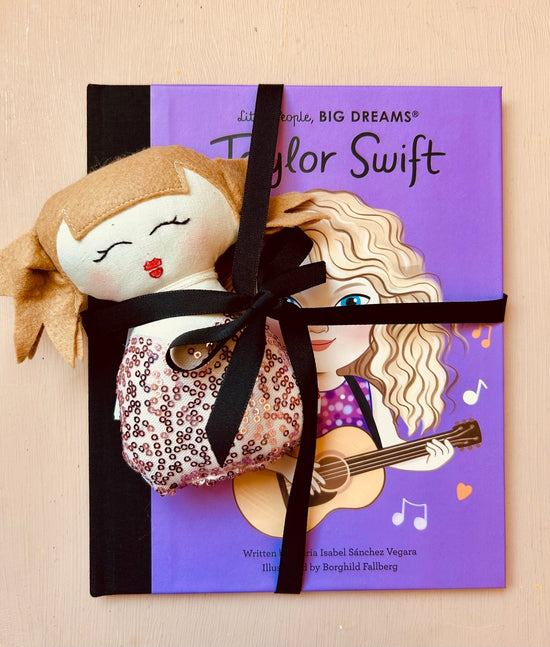 Taylor Swift - Little People Big Dreams Book and Doll Gift Set