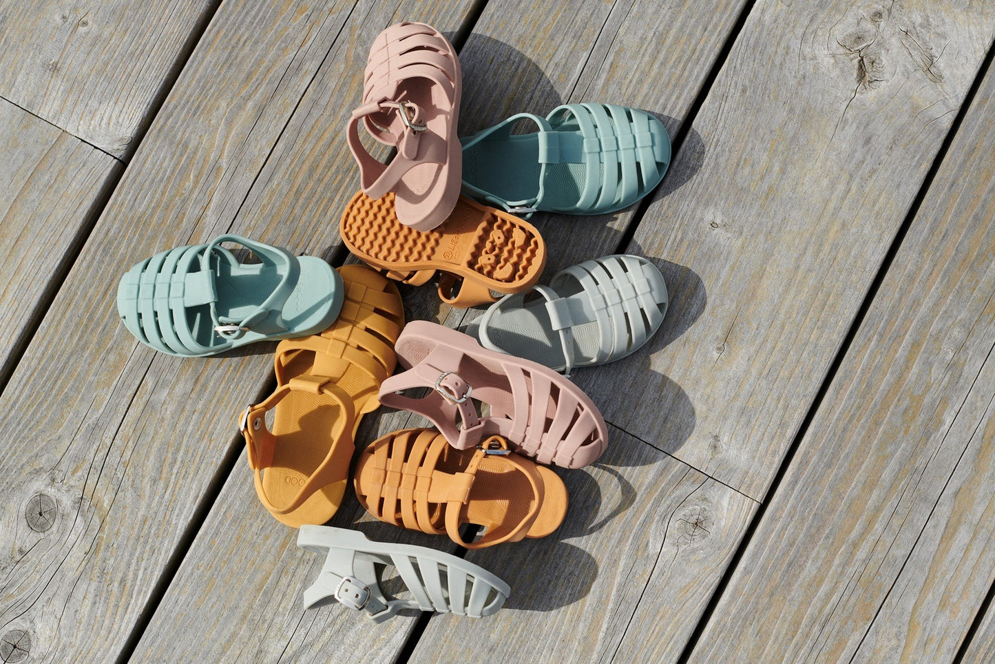 Load image into Gallery viewer, Liewood Kids Bre Sandals in Rose, Jelly Sandals, Childrens Summer Sandals, Nottingham Stockist, Independent Childrens Store, Liewood Sale
