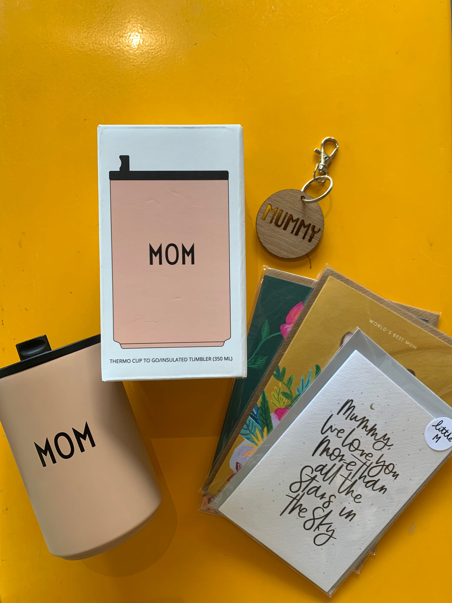 The “Hot Mummy” Gift Set-Thermo Mug, Mummy Key Ring and choice of Greetings Card is available from Nottinghamshire Independent Children’s Store Alf & Co