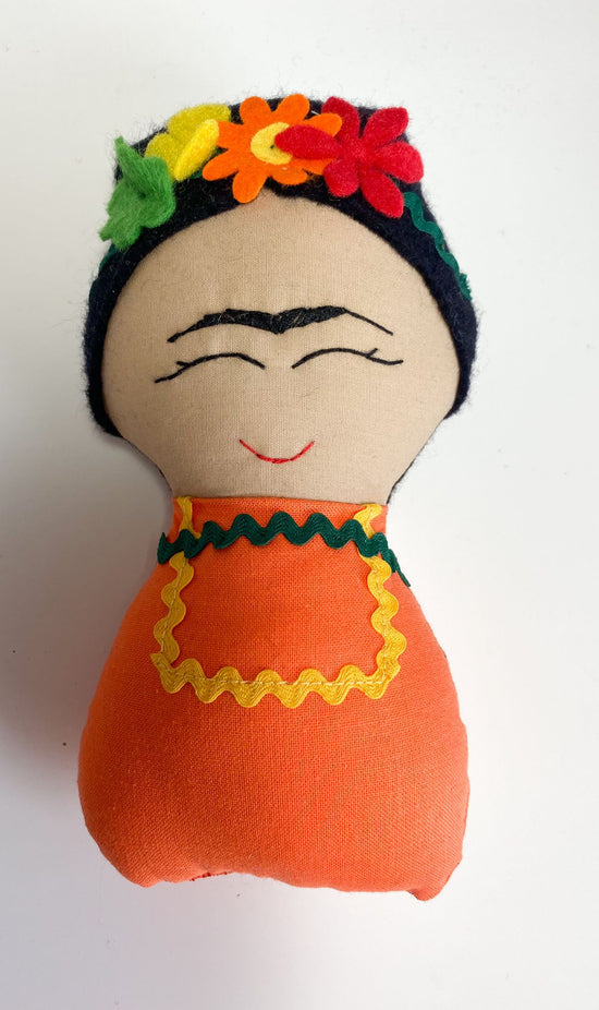 Load image into Gallery viewer, Little People Big Dreams, Frida Kahlo, Book &amp;amp; Doll Gift Set, Books about inspirational people, Children’s books, hardback children’s books, birthday gift, Frida Kahlo Doll, Little People Big Dreams Stockist, Nottinghamshire independent kids store
