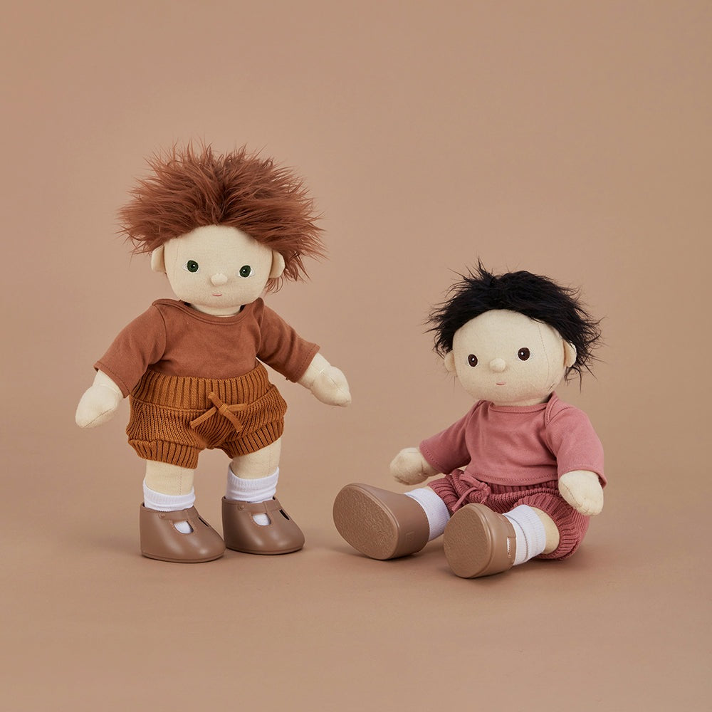 Load image into Gallery viewer, Olli Ella, Dinkum Doll Snuggly Berry Set, Dinkum Doll Clothes, Nottinghamshire stockist, sustainable, birthday gift 
