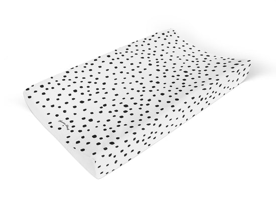 Anti Roll Changing Mat Dotty from Independent brand Mama Shack is the perfect finishing touch to any home or nursery. A lovely gift for a newborn baby and mother 